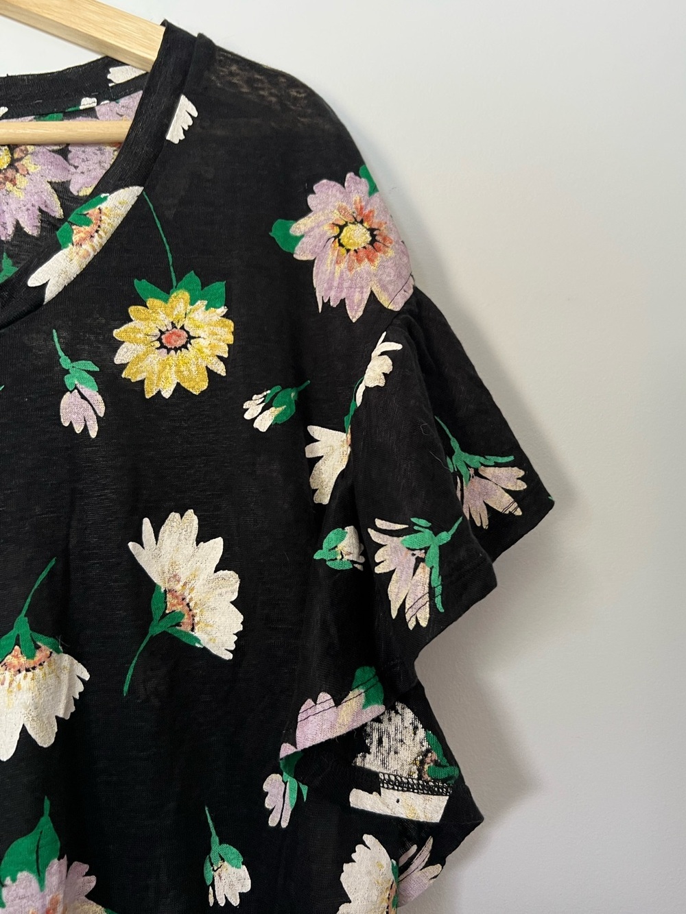 LOFT Black Floral Ruffle Sleeve 100% Linen Tee Spring - Picture 5 of 8